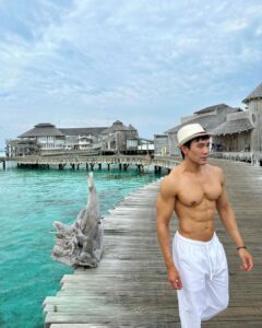 โจ้ ณัฐวุฒิ (22)