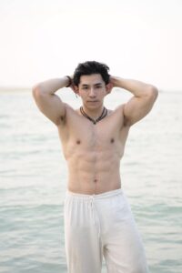 กิ๊ นิวัฒน์